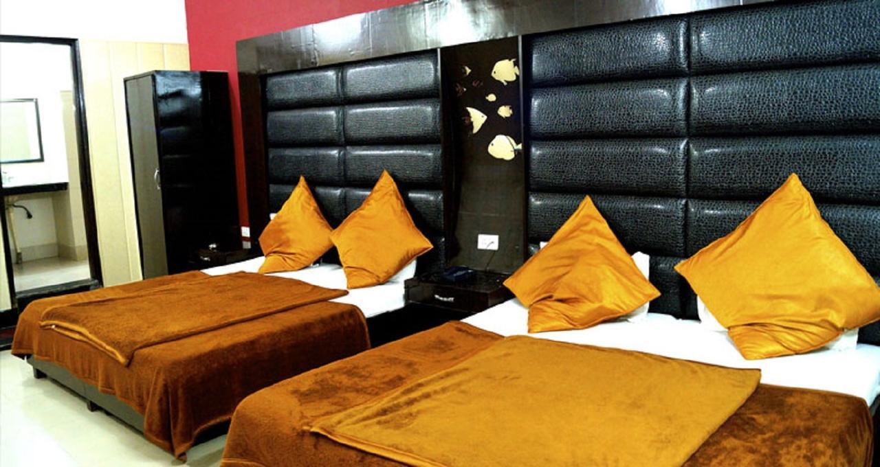 Shiraz Continental 3* Amritsar
