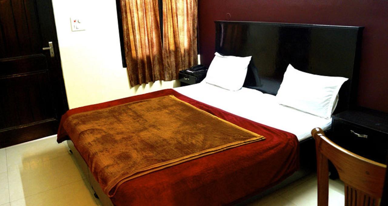 Shiraz Continental Amritsar